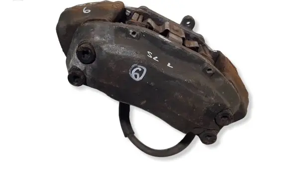 Mercedes-Benz CLS C219 Front brake caliper 20704704DDD 20704704