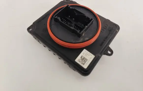 Audi A4 S4 B9 8W LED ballast control module 4K0941572 HLW0W503 2000107690