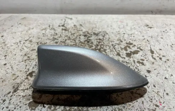 Toyota C-HR I Aerial GPS antenna