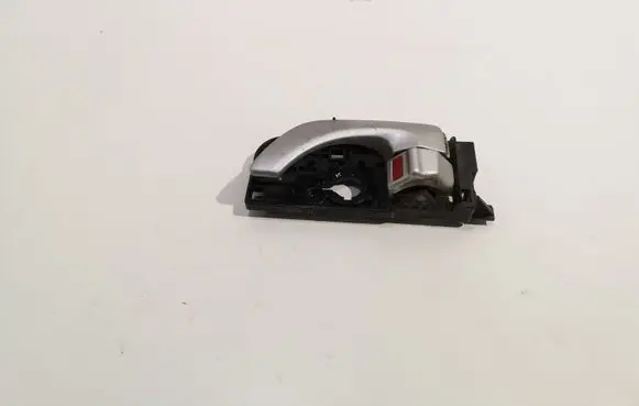 Hyundai Sonata Rear door interior handle