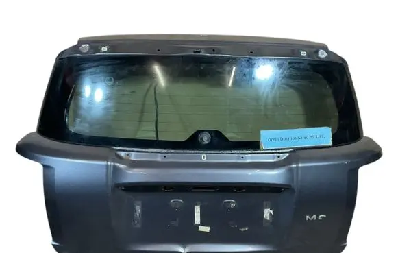 Toyota Urban Cruiser (XP110) Tailgate/trunk/boot lid