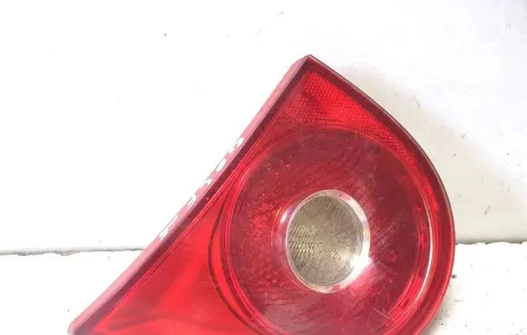 Volkswagen Golf V Tailgate rear/tail lights 1K6945093G