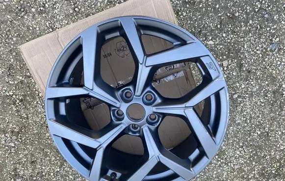 Ford Puma R19 alloy rim 