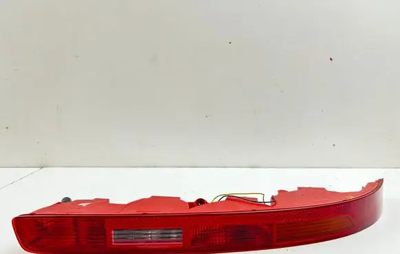 Audi Q7 4L Rear bumper light 