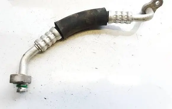 Air conditioning (A/C) pipe/hose