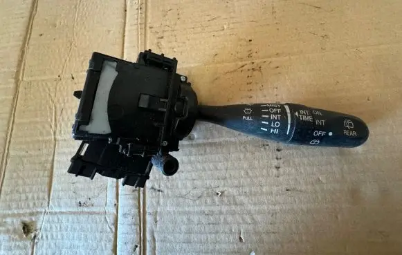 Suzuki SX4 Wiper control stalk PA6GF30