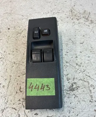 Toyota Corolla Verso E121 Electric window control switch 742320F020
