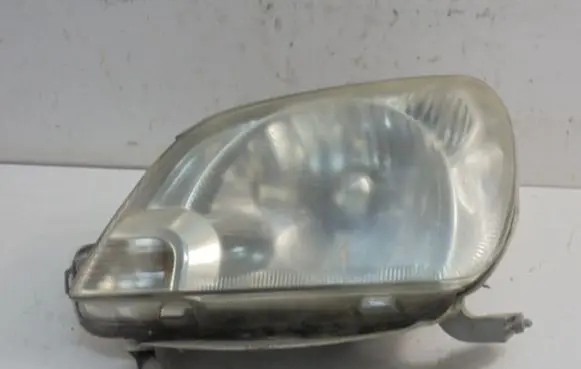 Daihatsu Cuore Headlight/headlamp 10051731