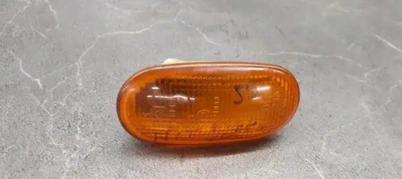 Mitsubishi Colt Front fender indicator light 6r0191048