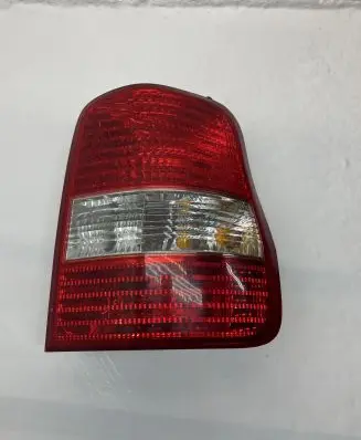 KIA Carnival Rear/tail lights