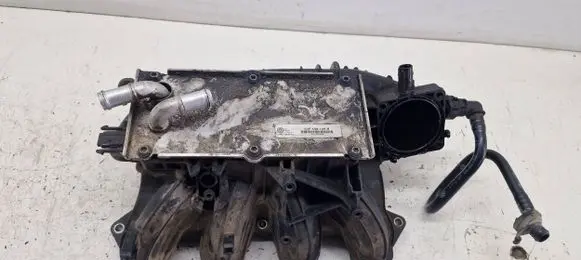 Volkswagen Golf VI Intake manifold 03F145749B