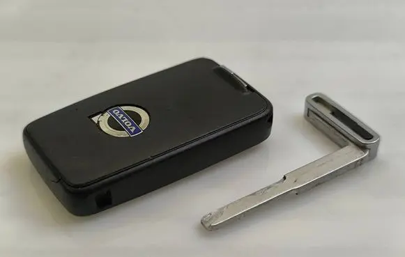 Volvo V70 Ignition key/card 5WK49265 8676875
