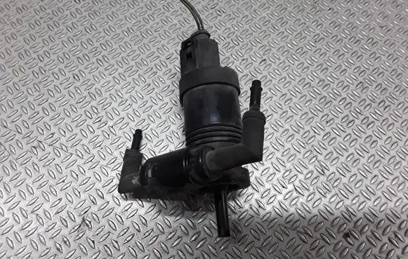Dodge Caliber Windscreen/windshield washer pump