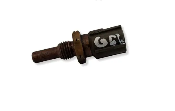 Volvo S60 Coolant temperature sensor 8653103 11031