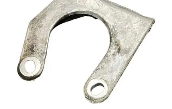 Volvo XC60 Engine mounting bracket 30713236