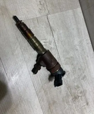 Ford B-MAX Fuel injector cv6q-9f593-aa