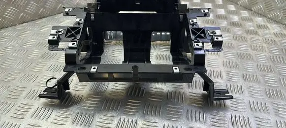 Other center console (tunnel) element