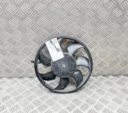 Opel Vivaro Fan impeller 93868357