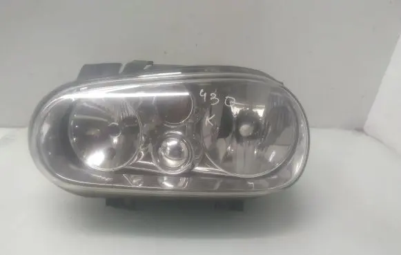 Volkswagen Golf IV Headlight/headlamp