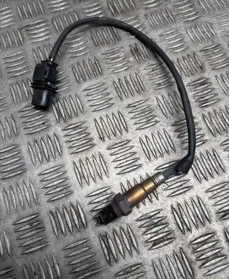 BMW 6 F12 F13 Lambda probe sensor 7793825 0281004028