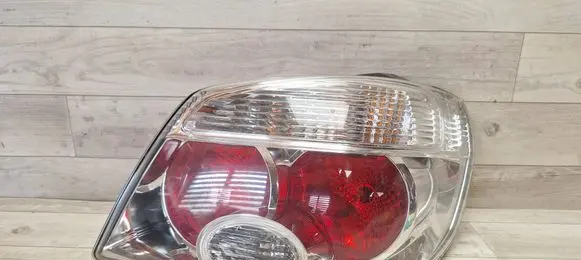 Mitsubishi Outlander Rear/tail lights 22087685