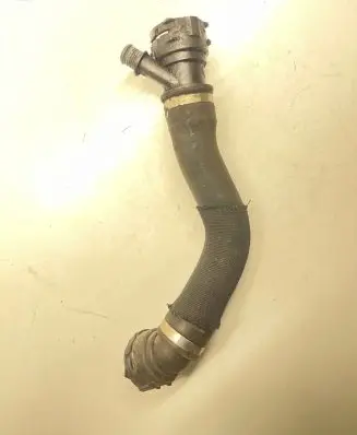 BMW 5 E60 E61 Engine coolant pipe/hose
