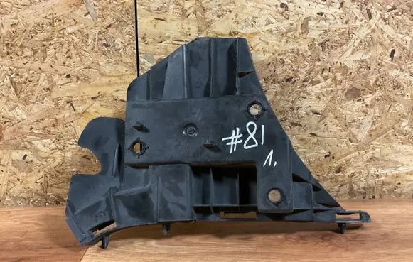 Volvo V70 Front bumper mounting bracket 31265344