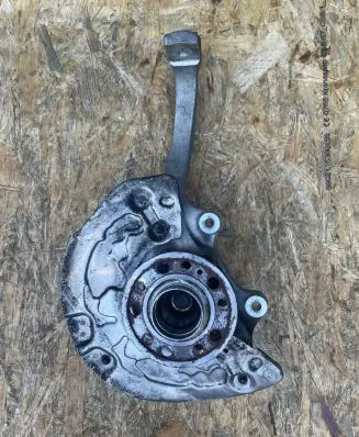 Mercedes-Benz E W213 Front wheel hub spindle knuckle 2133324700