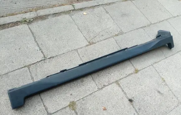 Nissan X-Trail T32 Foot area side trim 768504CE0A NE69243