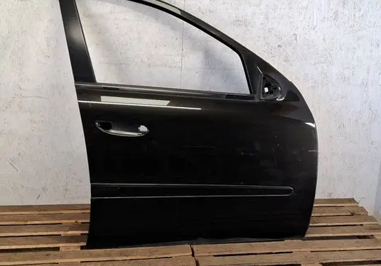 Mercedes-Benz ML W164 Front door