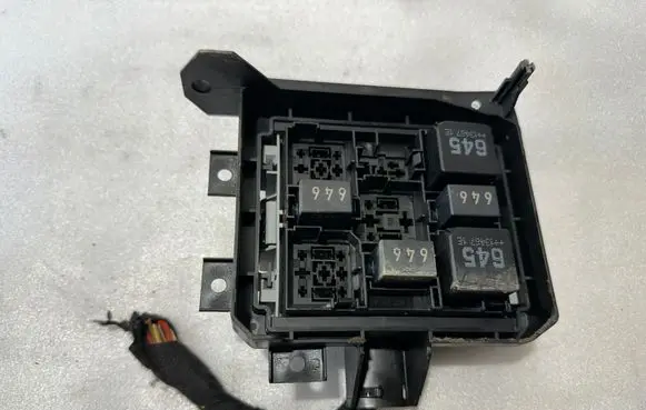 Porsche Cayenne (92A) Fuse module 7P0937149