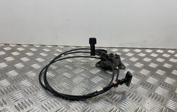 Mazda MPV II LW Engine bonnet/hood lock/catch 