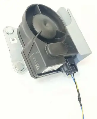 Toyota Prius (XW30) Alarm system siren 8904047010 2370005710