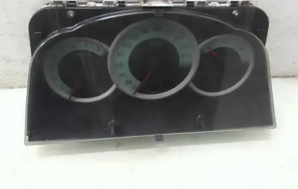 Toyota Corolla Verso E121 Speedometer (instrument cluster) 83800