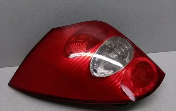 Renault Laguna II Rear/tail lights 8200002471