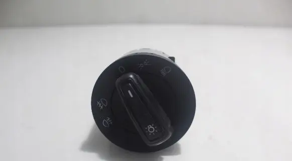Light switch
