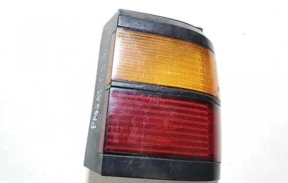 Volkswagen PASSAT B3 Rear/tail lights