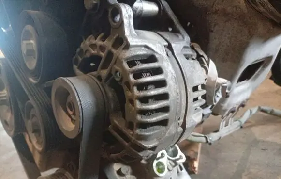 Skoda Octavia Mk2 (1Z) Generator/alternator