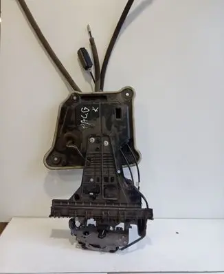 Chrysler Pacifica Sliding door lock 68234561AD