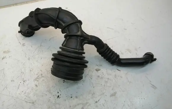 Ford Transit Turbo air intake inlet pipe/hose