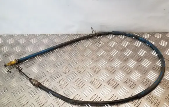 Handbrake/parking brake wiring cable