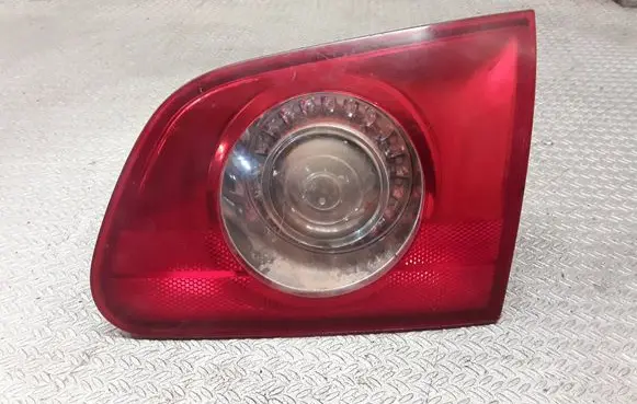 Volkswagen PASSAT B6 Tailgate rear/tail lights 3C9945094