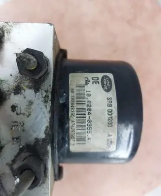 Land Rover Freelander ABS Pump 00008327E1