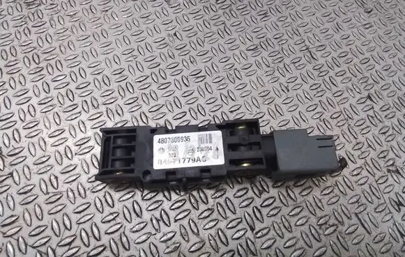 Chrysler Sebring (ST-22 - JR) Airbag deployment crash/impact sensor 4807300935