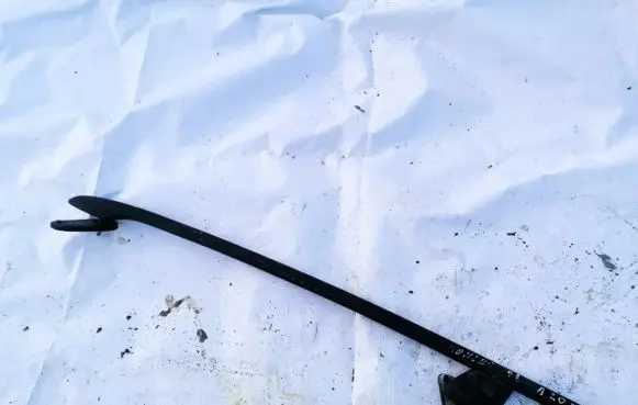 Ford Mondeo MK II Roof bar rail