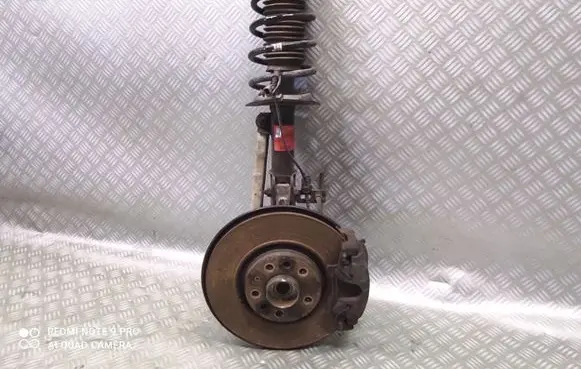 Front wheel hub spindle knuckle
