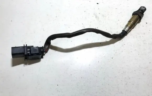 Mercedes-Benz C AMG W204 Lambda probe sensor 0095425518 0258017339