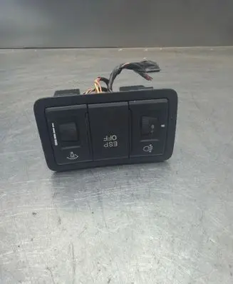 Hyundai i30 Other switches/knobs/shifts 5389L2