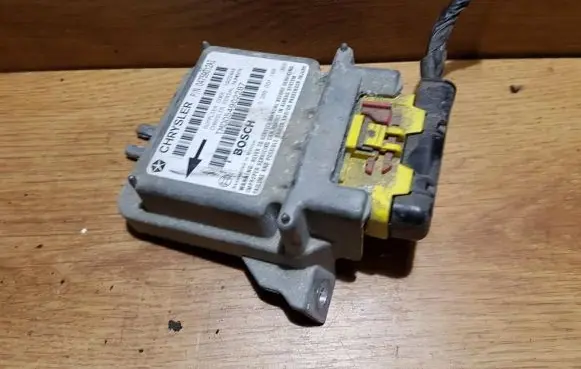 Chrysler Concorde Airbag control unit/module 04759012ai 0285001169