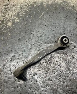 Volkswagen PASSAT B5 Front control arm